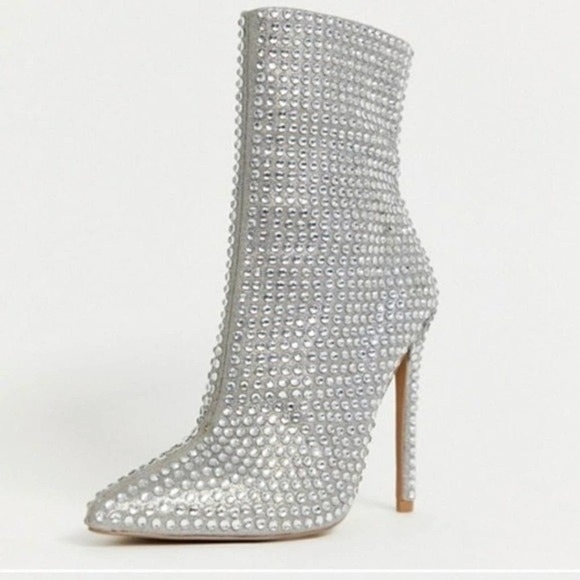 NEW! STEVE MADDEN Rhinestone Boots 5.5. - Picture 1 of 8